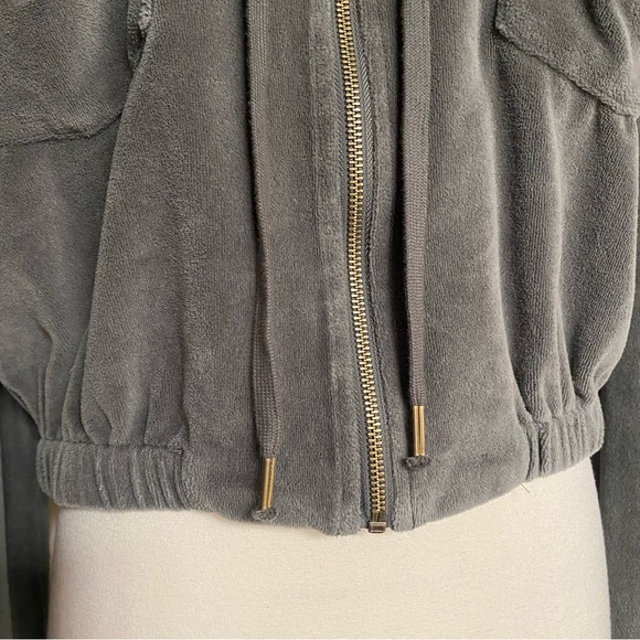 Young Fabulous & Broke Fritzy Velour Full Zip Hoodie Jacket in Woodsmoke Gray M - Picture 4 of 6